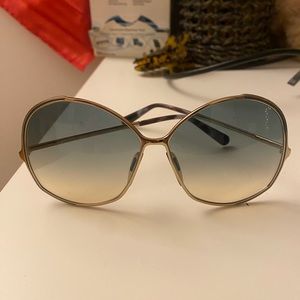 Oversized Marc Jacobs sunglasses